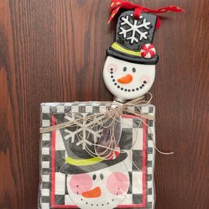 Snowman cocktail napkins with matching cheese/dip spreader.